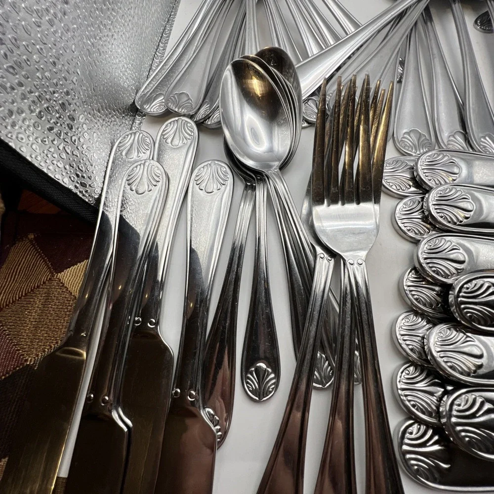 Towle Everyday London Shell Stainless Flatware 48 Pc Set Service for 12+11 Extra